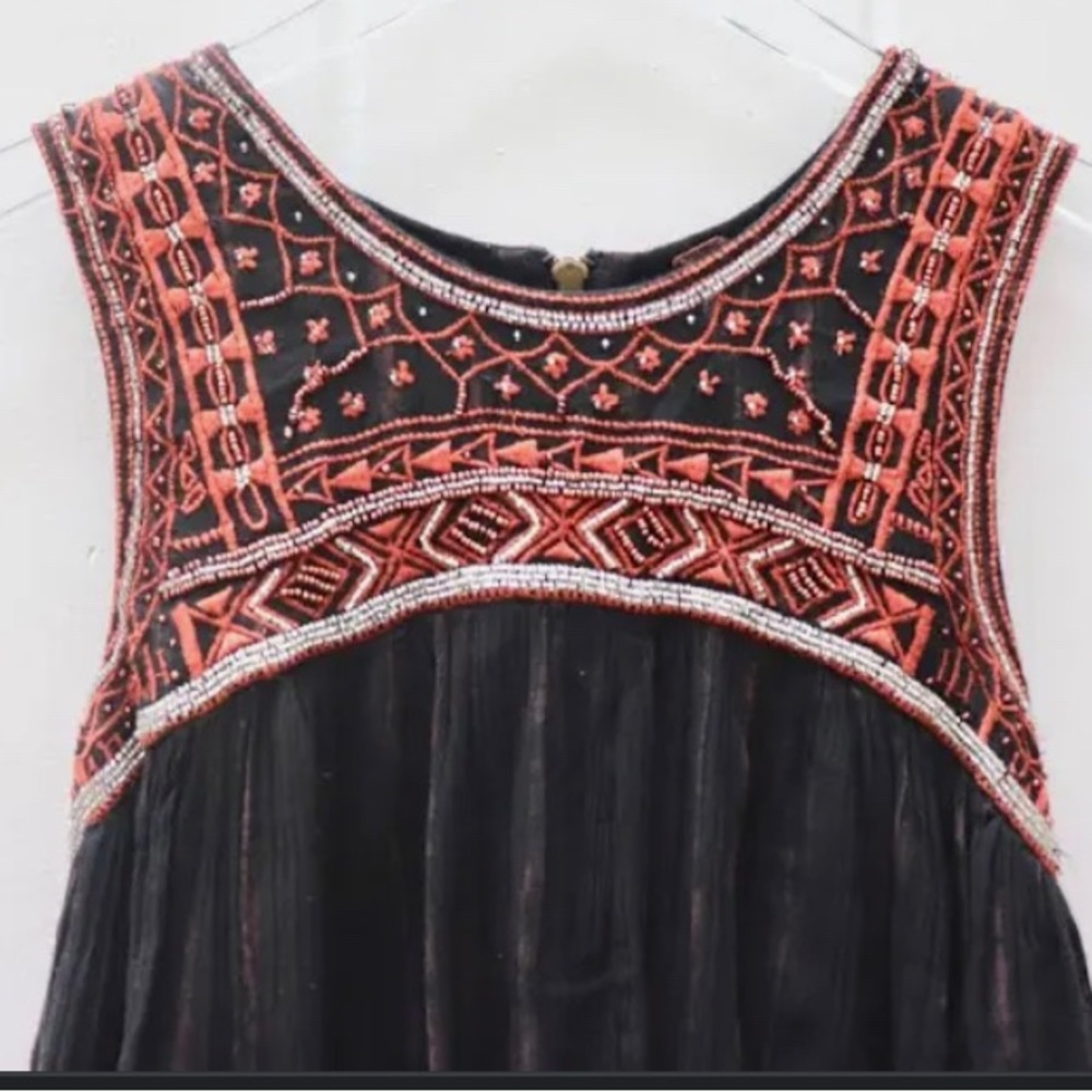 Free People Black Aztec Bib Embroidered Cutout Swing Dress. Size 12 - Picture 2 of 5